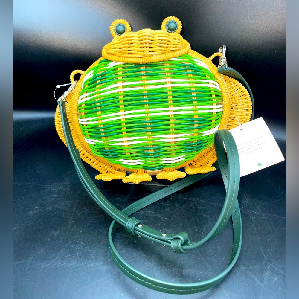 Kate Spade Green and Tan Frog Crossbody Bag - Picture 4 of 9